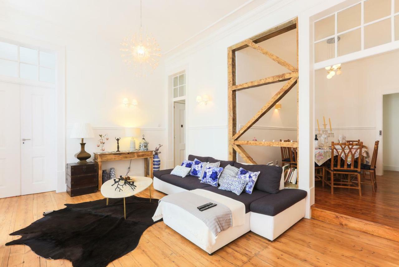 Lisbon Secret & Charming Baixa 4 Bedroom Apartment Zewnętrze zdjęcie